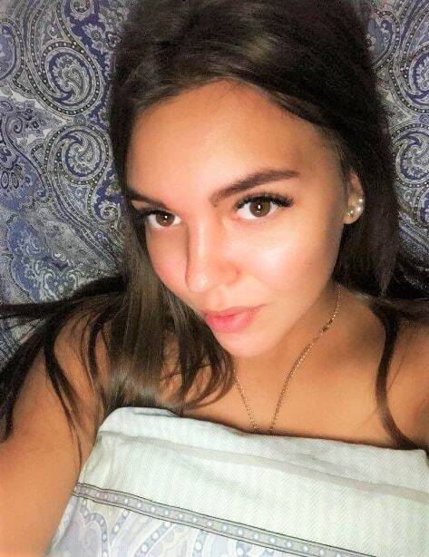 Путана Наташа Шатенка c 2 размером груди у метро Проспект Большевиков Санкт-Петербург Фото - 3
